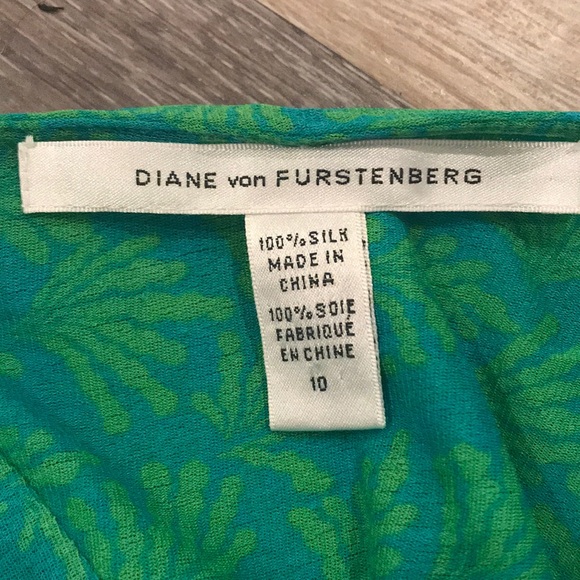 Diane Von Furstenberg Glenn silk mesh midi dress - Picture 4 of 5